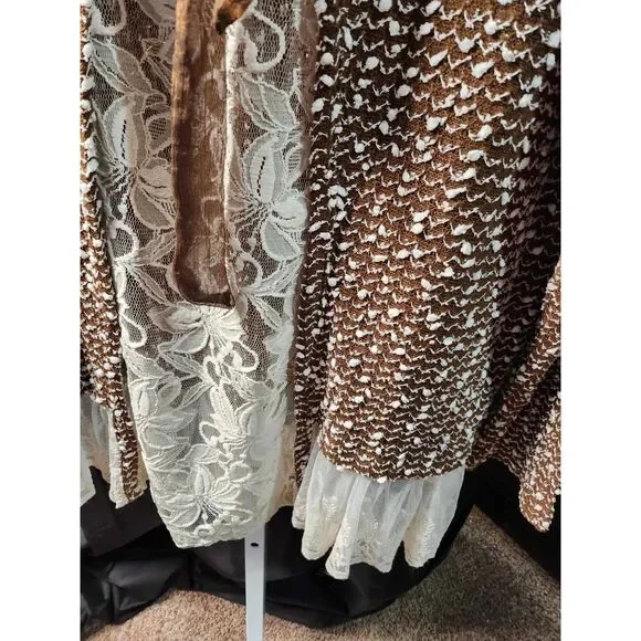 Unveiling the A'reve Textured Sweater: Boho Beauty in 2XL - Picture 3 of 9